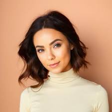 Genevieve Clare Daniels (@genna.bee.daniels) • Threads, Say more