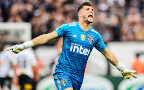 Tiago volpi şu anda bir takımda oynuyor sao paulo fc sp. Volpi Diz Que Vive Seu Melhor Momento E Quer Ficar No Spfc Dragoes Da Real
