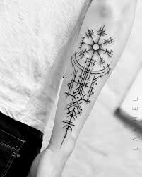 Vegvisir Tattoo Antebrazo Viking Tattoos Vikings Tattoo Rune Tattoo