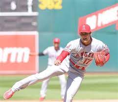 アスレチックス４ ７エンゼルス １日 日本時間２日 オークランド 米大リーグ エンゼルスの大谷翔平投手 ２３ がアスレチックス戦でメジャー初登板で先発し ６回を 大谷翔平 アスレチックス 大リーグ