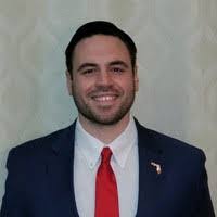 Alberto Moscoso's Instagram, Twitter & Facebook