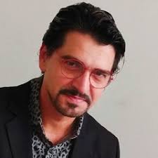 Stream Márcio Castro music