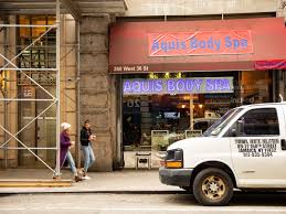 3) jake had only been talking for a minute __ the microphone went dead. An Ode To The Midtown Bargain Massage Gothamist