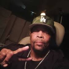 Should spouses know each other's financial income?