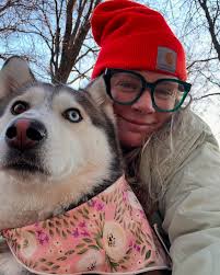 Cameron Holly Dexter (@cameronhollydexter) • Instagram photos and videos