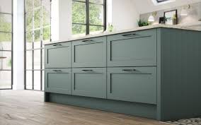 Many people love shaker kitchen cabinets for their crisp, clean lines and enduring looks. Shaker Kitchens Kitchen Units Online