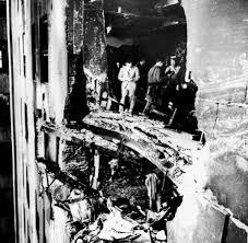 Check spelling or type a new query. 1945 Schlug Ein Flugzeug Im Empire State Building Ein Welt