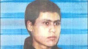 El secreto que abriga la campera negra de Sergio Ávalos