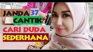 Tidak usah banyak basi lagi di bawah ini admin akan membuat list. Sri Amira Janda 35 Tahun Cari Jodoh Surabaya Mencari Cute766