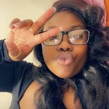 Symone' Wright (@vbaby3897)