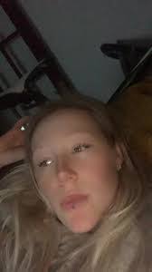 Danielle Laughlin's Instagram, Twitter & Facebook