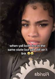 Ts annoying 😭😭😭 #fyp #barryandcarrie