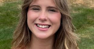 Jenna Barber's Instagram, Twitter & Facebook