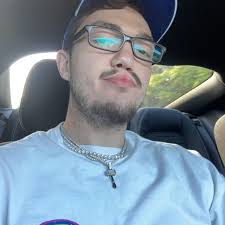 Anyone still playing the game?