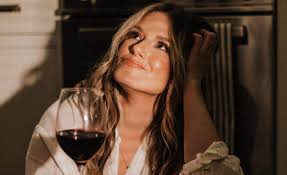 INTERVIEW: Bar Jay Bar Discusses Brand-New Single, “Ain't No Friend Of  Mine” and Summer Tour