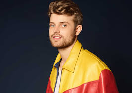 Me performing love to lose at @thecircle.sessions youtu.be/nizdmzqeax4. Swedish Singer Songwriter Sandro Cavazza S Latest Single High With Somebody