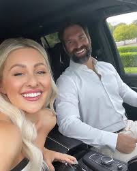 When @kyledimeola opened the email telling him he made 25 Most Beautiful  People he said I think they sent this to the wrong Kyle 🤣. Turns out it  was to the right