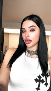 Videoclipuri postate de bondrix (@bondrix.fr) cu my wrist