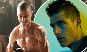 Check spelling or type a new query. Matthew Fox Was Unable To Recognise Himself Onscreen After Losing 20kg For Film Role Daily Mail Online