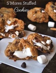 Griffithscookbook.com julie and i made my great grandma roylance's raisin filled cookies for the. 12 Mouthwatering Stuffed Cookies You Need To See To Believe