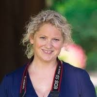 Lisa Tasker's Instagram, Twitter & Facebook