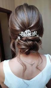 20 Easy And Perfect Updo Hairstyles For Weddings Elegantweddinginvites Com Blog Romantic Wedding Hair Long Hair Wedding Updos Bridal Hair Updo