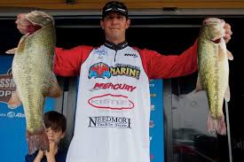 Johnson Leads Bassmaster Open On Red River