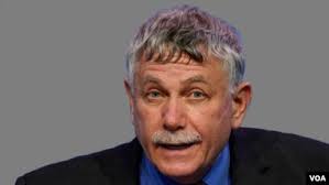 Casa Blanca: destacado científico renuncia por trato al personal