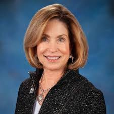 Kathryn Knight's Instagram, Twitter & Facebook