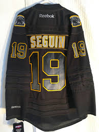 Official twitter home of the boston bruins #nhlbruins. Nhl Eishockey Trikot Boston Bruins Tyler Seguin 19 Jersey Premier Accelerator Sport Freizeit Fan Shop