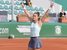 Une compilation d'entraînements physiques de maria sakkari avec son préparateur george panagiotopoulos. Sakkari Got Her First Title Tennis Square