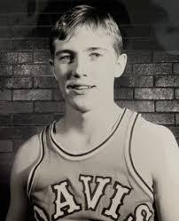 Mike Larkins's Instagram, Twitter & Facebook