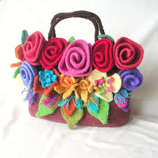 Patterns preceded by an asterisk (*) are in pdf format. Knit Felted Bag Tutorial De Flores De Fieltro Tejidos De Punto Patrones De Punto