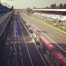 Die rennstrecke von monza ist eine der legendärsten und berühmtesten der welt. Fotos Bei Autodromo Nazionale Di Monza Rennstrecke