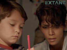 Thankfully, Extant Isn't All About Halle Berry's Space Pregnancy, extant ethan  woods HD wallpaper