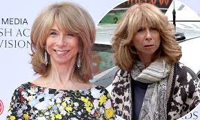 7 january 1951) is an english actress. Coronation Street S Helen Worth 69 And Other Older Soap Stars Are Back To Work After Lockdown Daily Mail Online