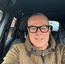 Is it posible to add optical graduation to the meta 2 sunglasses ?