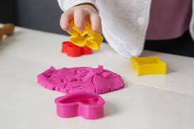 These are the best activities we've although you might think of practical life skill activities more for fine motor development, many the type of games you teach your toddler will depend on their age and gross motor abilities, but with a. Fine Motor Skills And Activities
