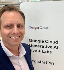 Ashley Feaster's Instagram, Twitter & Facebook