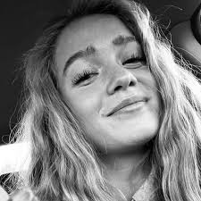 Gretchen Bloom (@gretch_bloom) • Instagram photos and videos