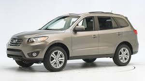 Gas mileage, engine, performance, warranty, equipment and more. 2011 Hyundai Santa Fe