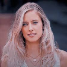 Felicity Newman Parata's departure from Home and Away