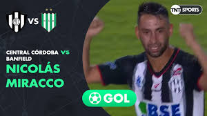 El partido se disputará desde las 18:00 en el estadio madre de ciudades de la provincia norteña, con el arbitraje de fernando echenique y televisación del canal tnt sports. Central Cordoba Banfield Y Un Empate Que Poco Les Sirve Mdz Online