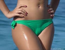 Beach Cameltoe 129 Green Bikini Bottoms - Free cameltoe pictures