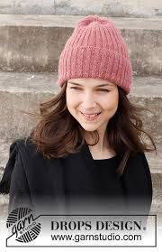 Black snapback snapback cap vintage fireworks caps hats charleston red and white hipster stuff old things. City Hat Drops 214 4 Free Knitting Patterns By Drops Design