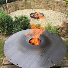 Die Feuerplatte Ist Parat Wp Junggesellenabschied Feuer Feuerring Feuerplatte