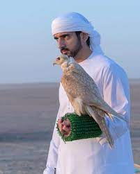سمو الشيخ حمدان بن محمد ينشر اليوم بعض الصور على حسابه في الانستغرام من استعدادات سموه لموسم الصيد بالصقور 2 my prince charming prince mohammed royal prince