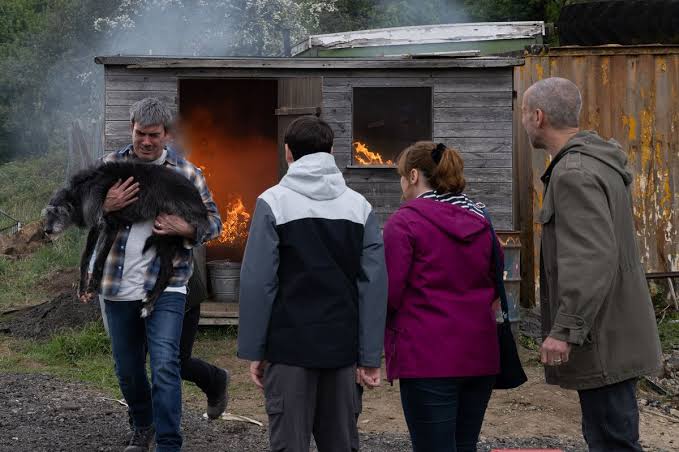 Emmerdale spoilers as a family is left reeling, Kev makes a huge gesture  and Serena searches for answers - Manchester Evening News