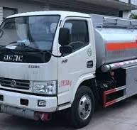 Japan Isuzu Brand 5000liters Fuel Truck Tanker Truck, 5cbm ...