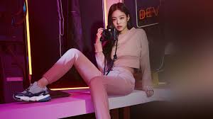 Everything is made to order, so i can add more quantity to the listing for you. Blackpink Jennie How You Like That Desktop Wallpapers Wallpaper Cave